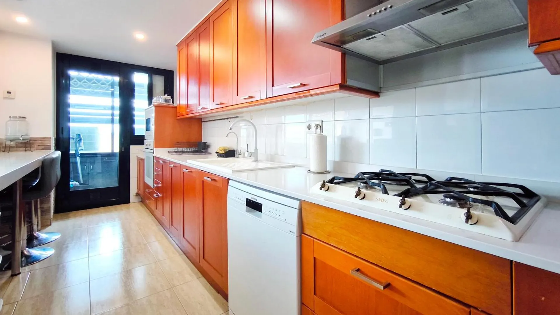 Apartamento Duplex Con Piscina En Rubí 0*,